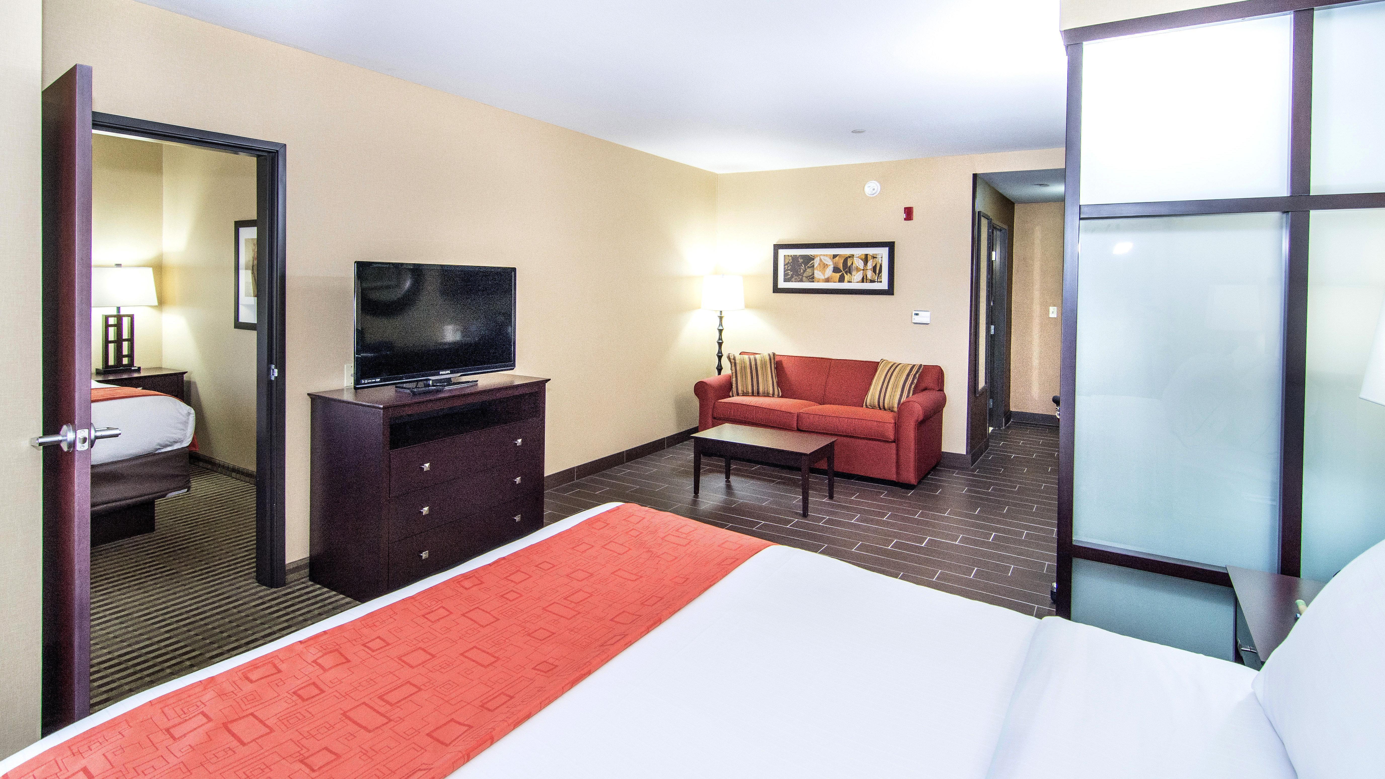 Holiday Inn Express & Suites Elkton - University Area, An Ihg Hotel מראה חיצוני תמונה